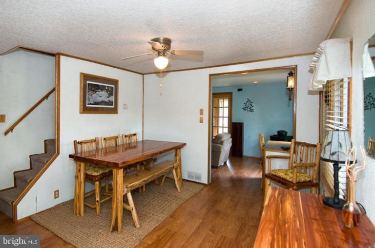 329 Worton Road Essex, MD 21221 - Photo 4 of 20 Dining Room