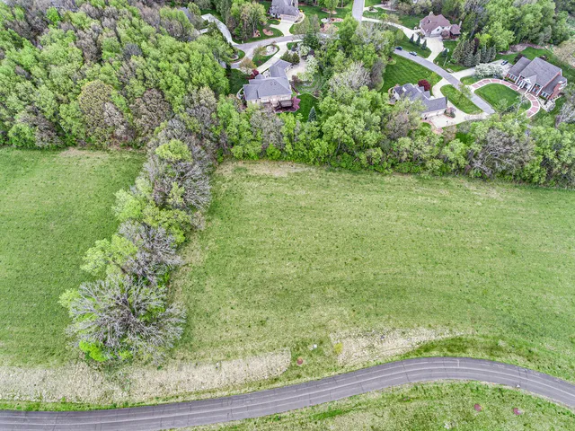 $65,900 | 4700 Nantucket Drive, Unit 6, Jackson, MI 49201