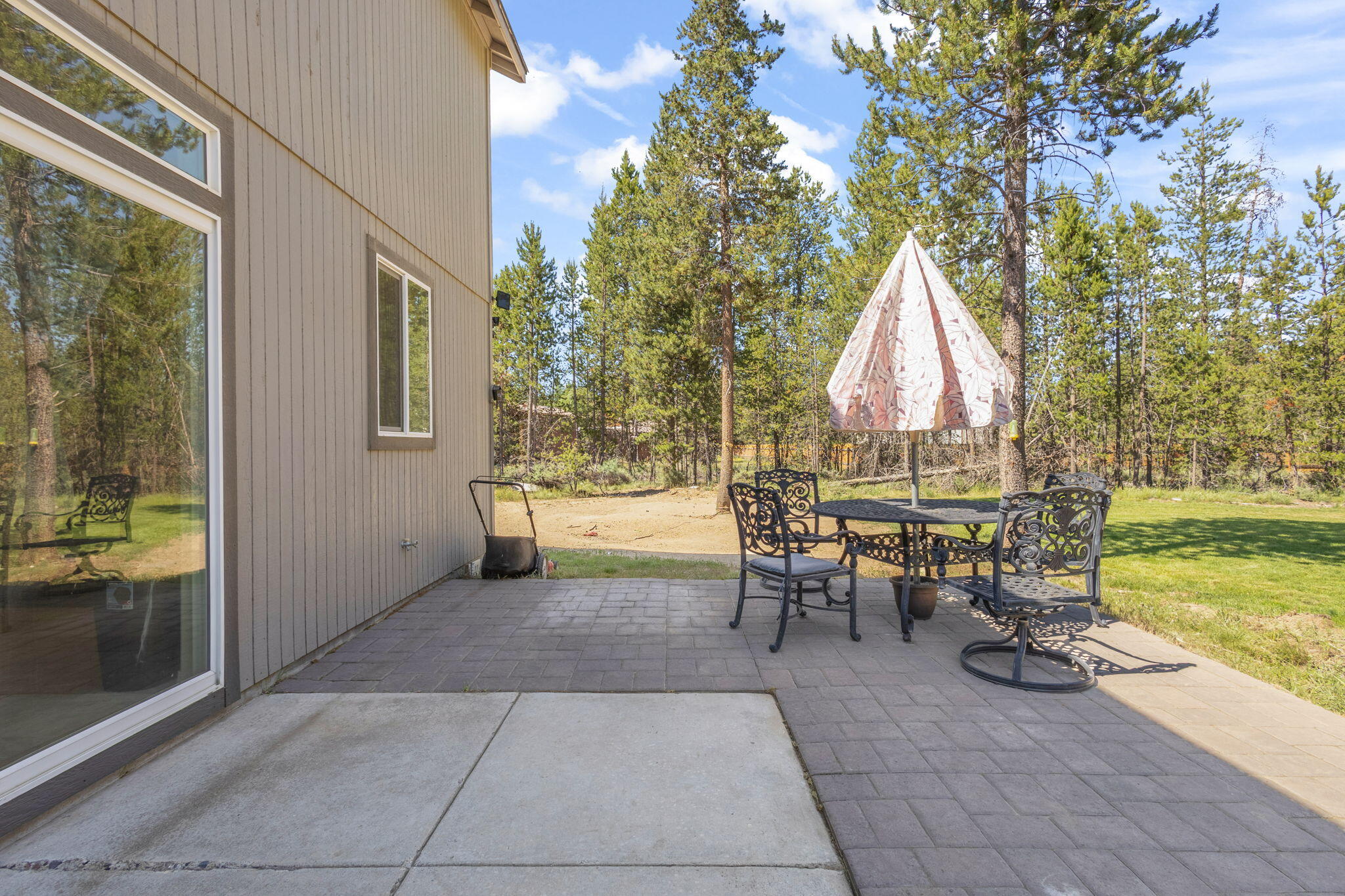 53090 Day Road La Pine, OR 97739 - Photo 28 of 34 26-web-or-mls-26