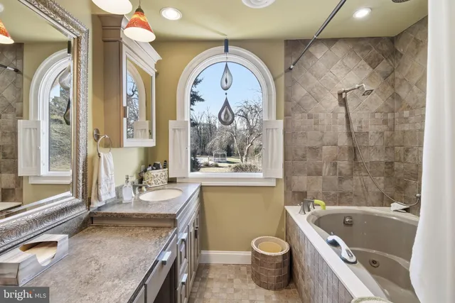 $1,975,000 | 14183 Roberts Drive, Galena, MD 21635