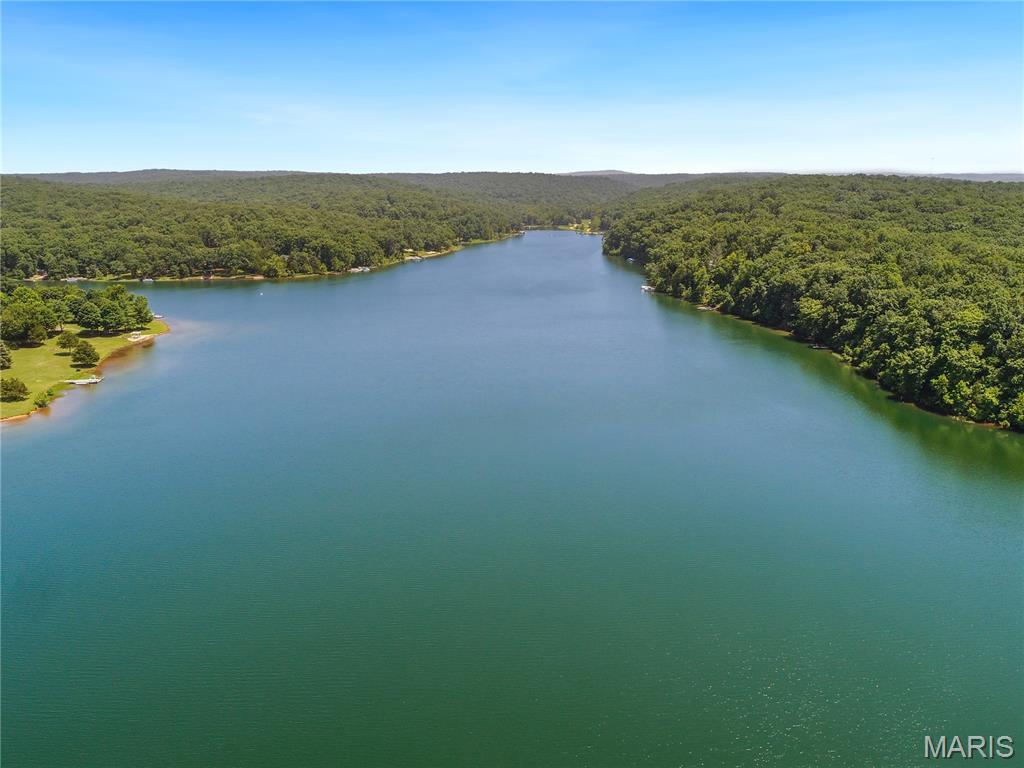 102 Anthonies Mill Road Bourbon, MO 65441 - Photo 2 of 9