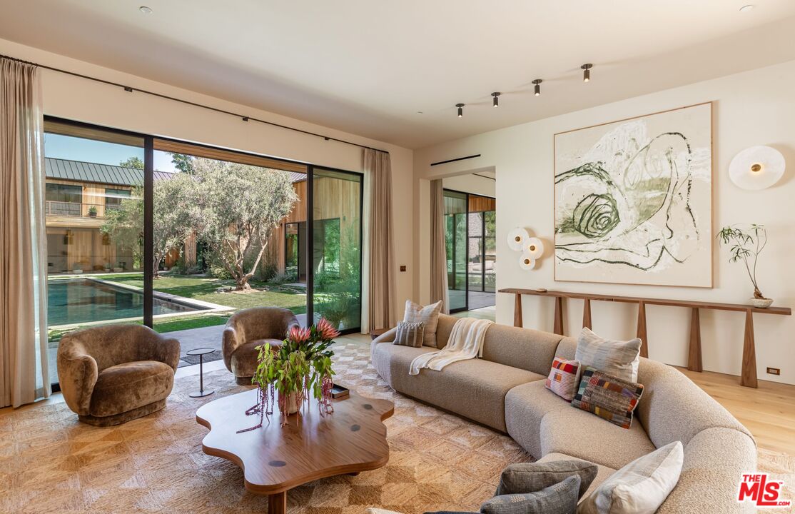 3405 Fryman Road Studio City, CA 91604 - Photo 20 of 52