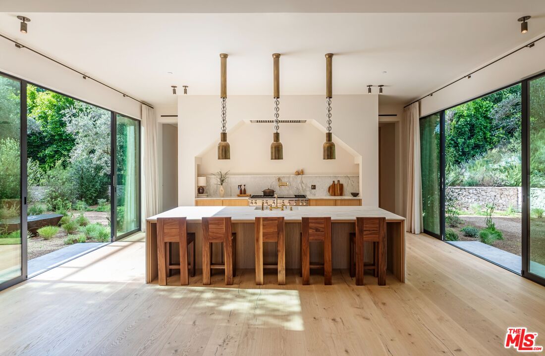 3405 Fryman Road Studio City, CA 91604 - Photo 22 of 52