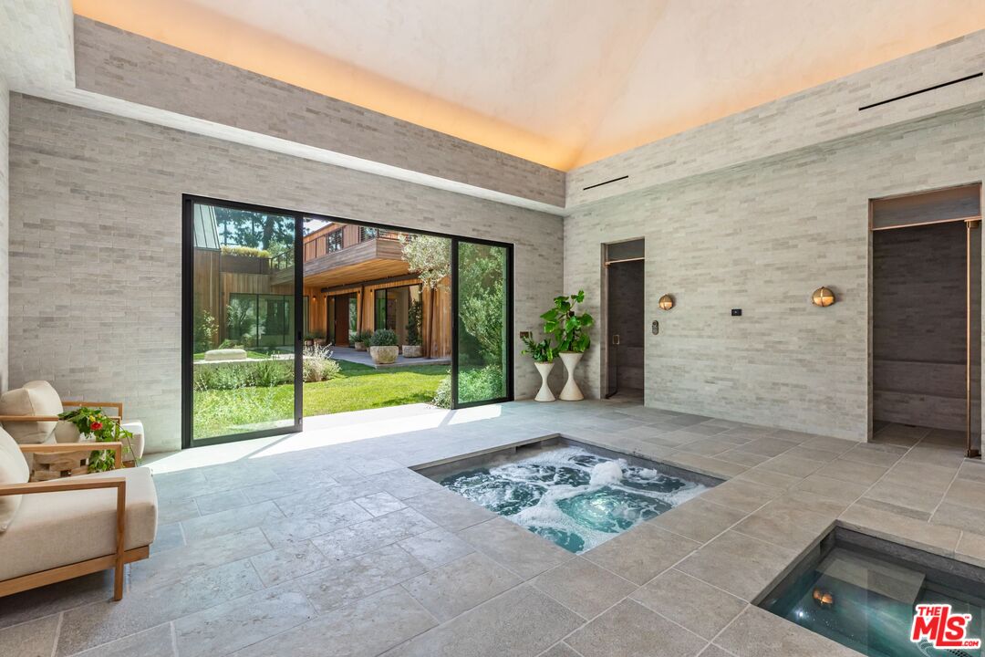 3405 Fryman Road Studio City, CA 91604 - Photo 37 of 52