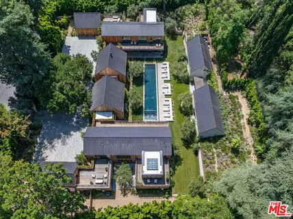 $32,500,000 | 3405 Fryman Road, Studio City, CA 91604