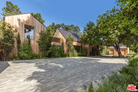 $32,500,000 | 3405 Fryman Road, Studio City, CA 91604