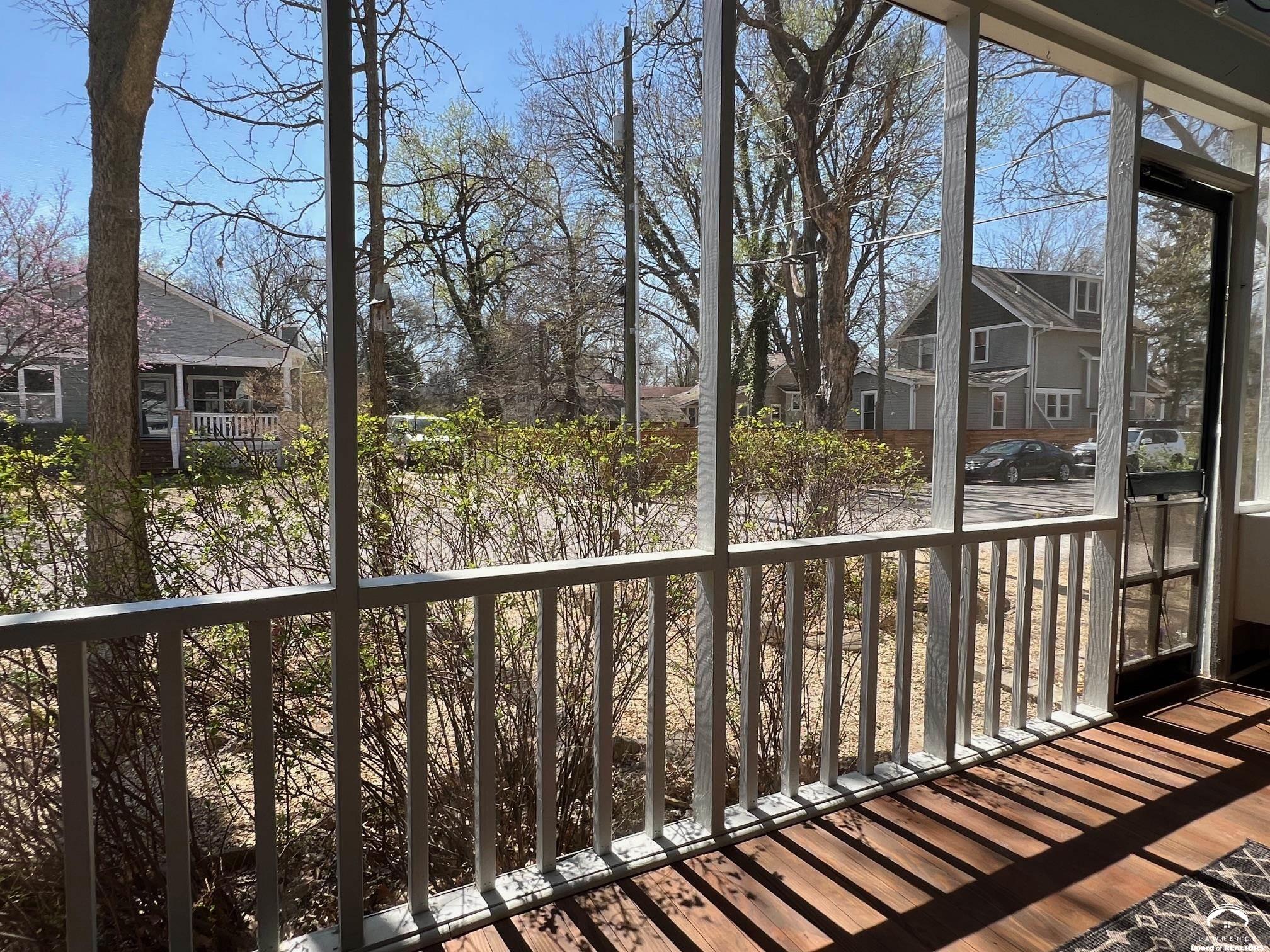 414 Forrest Avenue Lawrence, KS 66044 - Photo 8 of 99