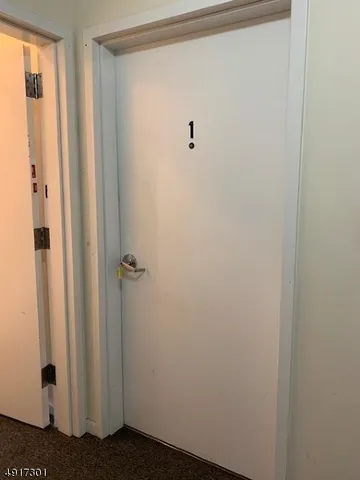 $2,775 | 541 Middlesex Avenue, Unit 1, Metuchen, NJ 08840