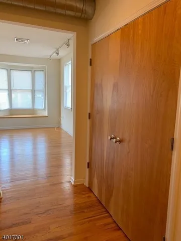 $2,775 | 541 Middlesex Avenue, Unit 1, Metuchen, NJ 08840