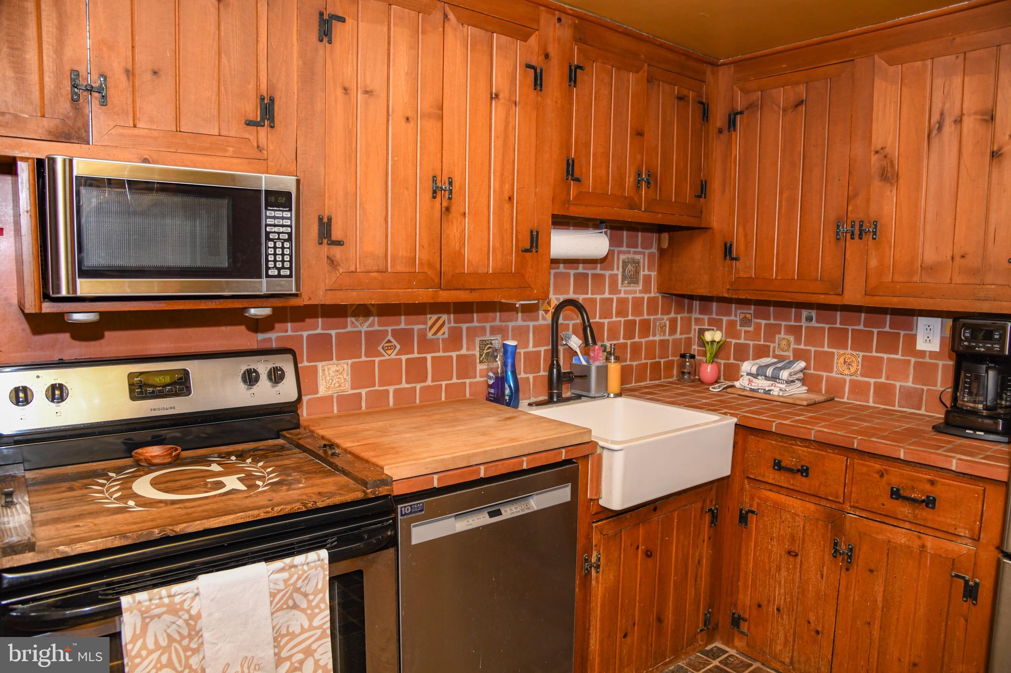 110 Beulah Road Doylestown, PA 18901 - Photo 10 of 25