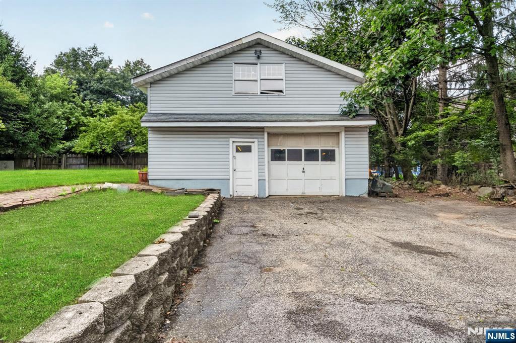 163 Oldham Road Wayne, NJ 07470 - Photo 42 of 50 Gallery Image 42