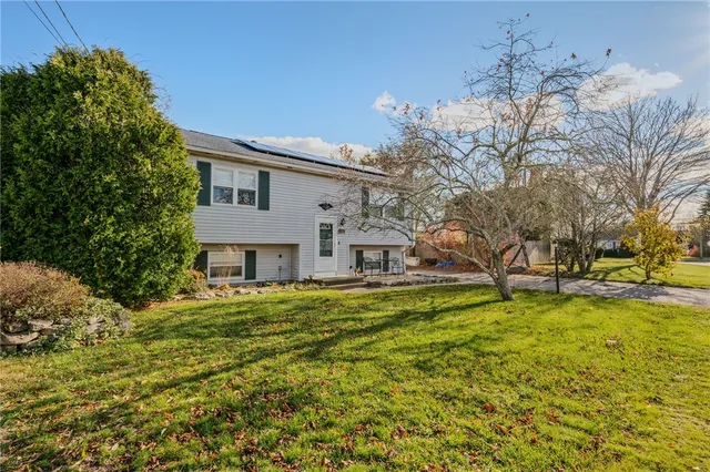 $375,000 | 17 Byron Drive, Westerly, RI 02891