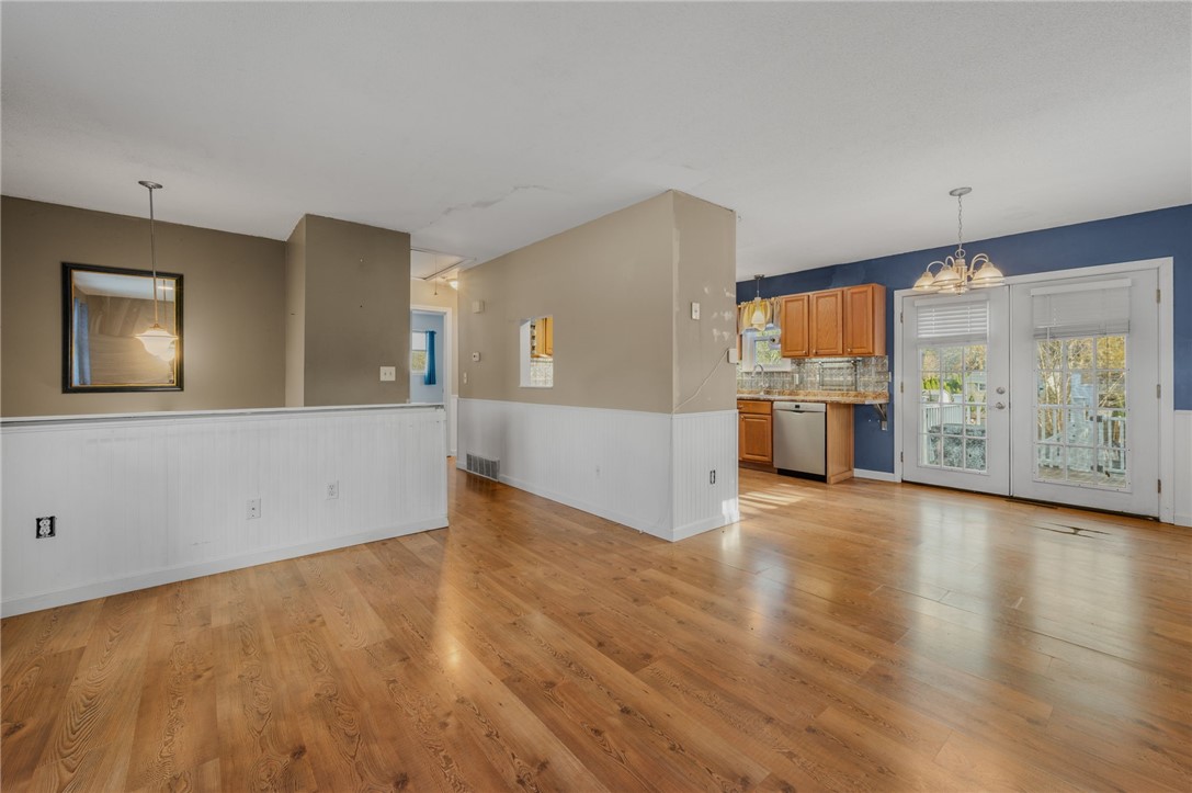 17 Byron Drive Westerly, RI 02891 - Photo 6 of 41