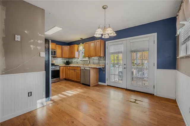 $375,000 | 17 Byron Drive, Westerly, RI 02891