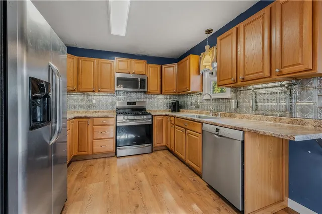 $375,000 | 17 Byron Drive, Westerly, RI 02891