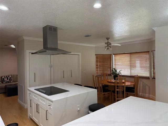 $1,249,900 | 3290 Southwest 131st Terrace, Davie, FL 33330