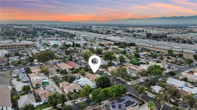 $899,000 | 402 South Howard Street, Unit A & #B, Corona, CA 92879