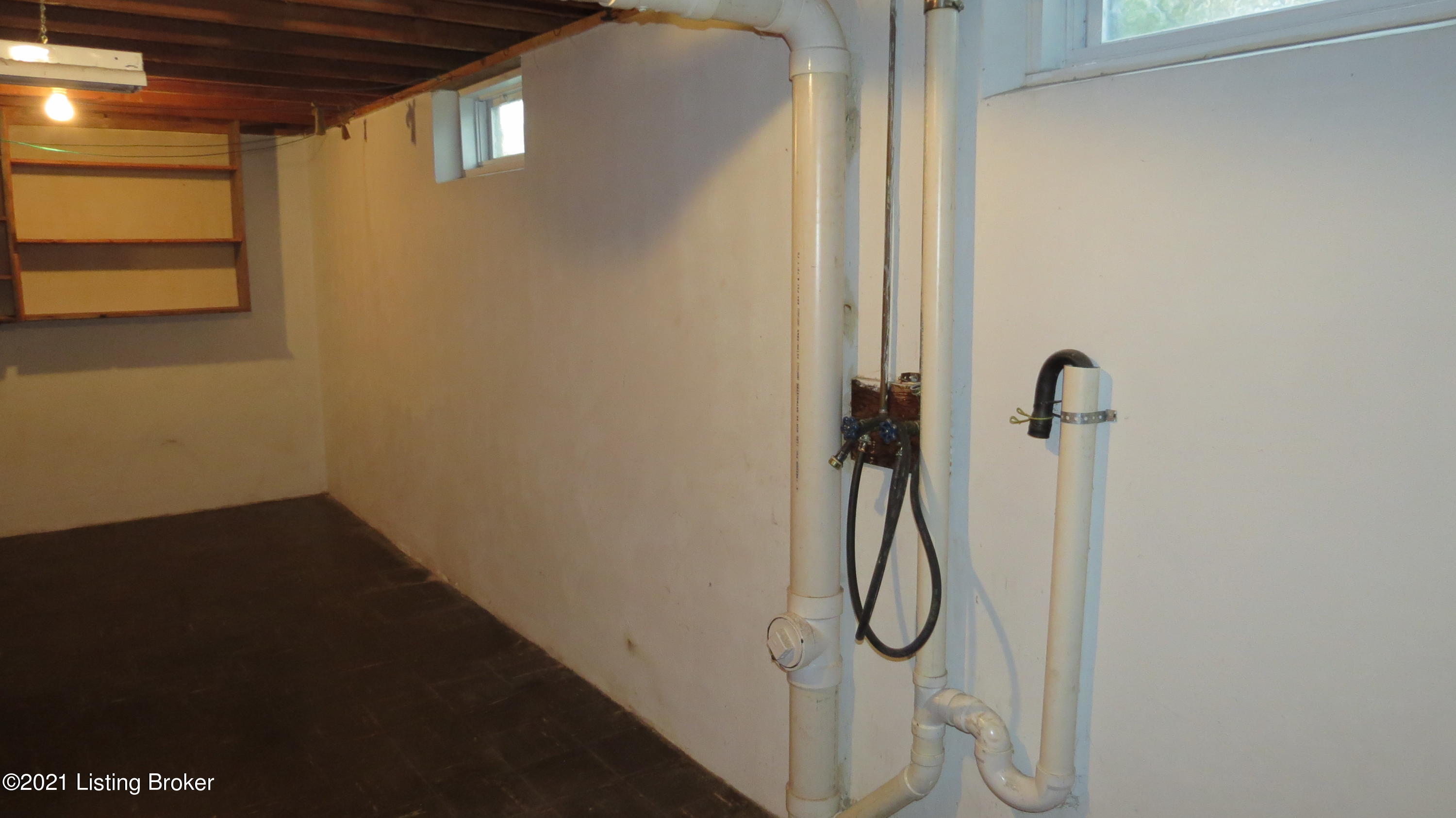 2306 Strotman Road Louisville, KY 40216 - Photo 28 of 31 IMG_7467