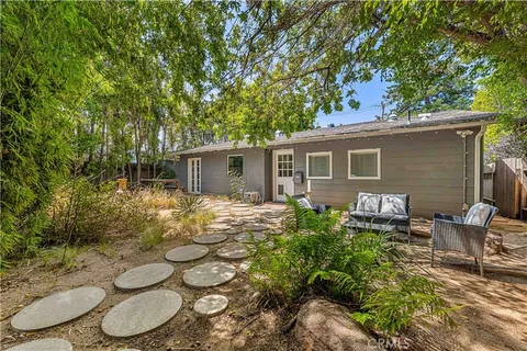 $1,798,000 | 2361 Pelham Avenue, Los Angeles, CA 90064