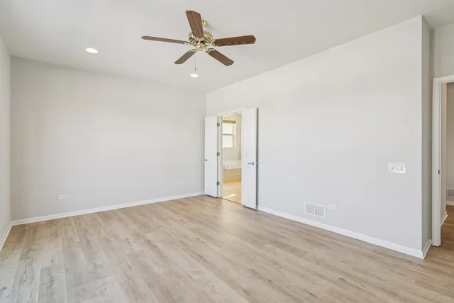 $625,000 | 3806 Ogden Lane, Mundelein, IL 60060