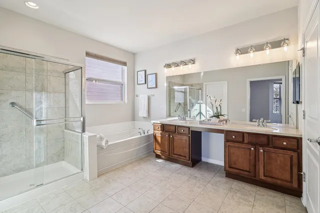 $625,000 | 3806 Ogden Lane, Mundelein, IL 60060