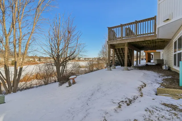 $625,000 | 3806 Ogden Lane, Mundelein, IL 60060