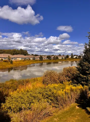 $625,000 | 3806 Ogden Lane, Mundelein, IL 60060