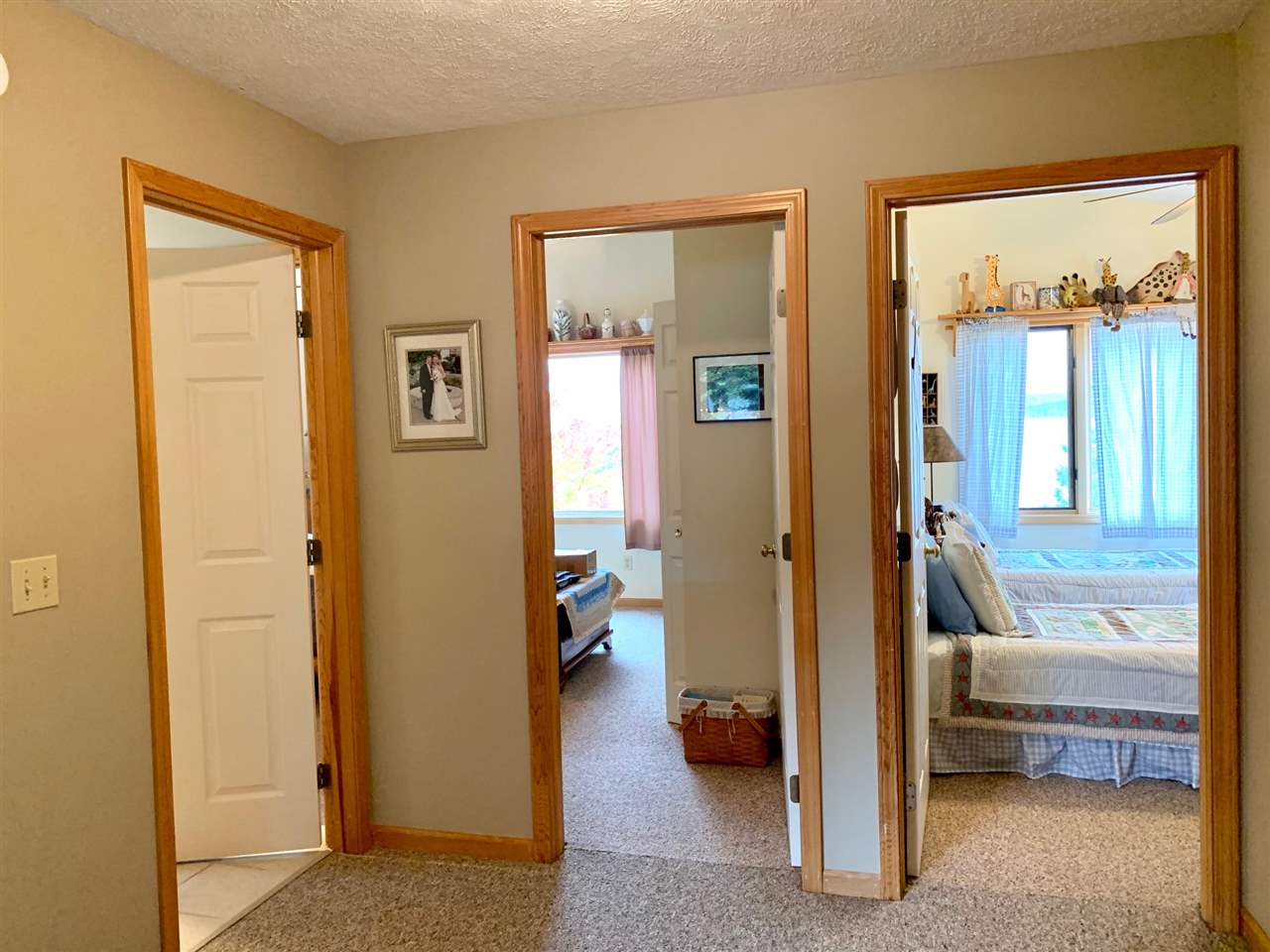 8558 South Lakeview Road Traverse City, MI 49684 - Photo 14 of 27 1881406-13.JPG