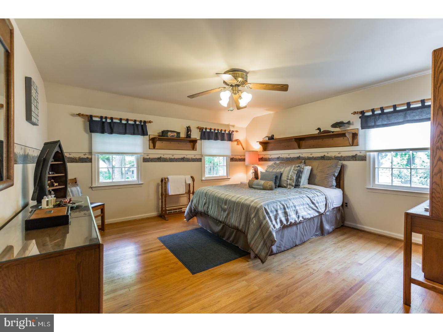14 Tendring Road Cherry Hill, NJ 08003 - Photo 16 of 24 Bedroom 2
