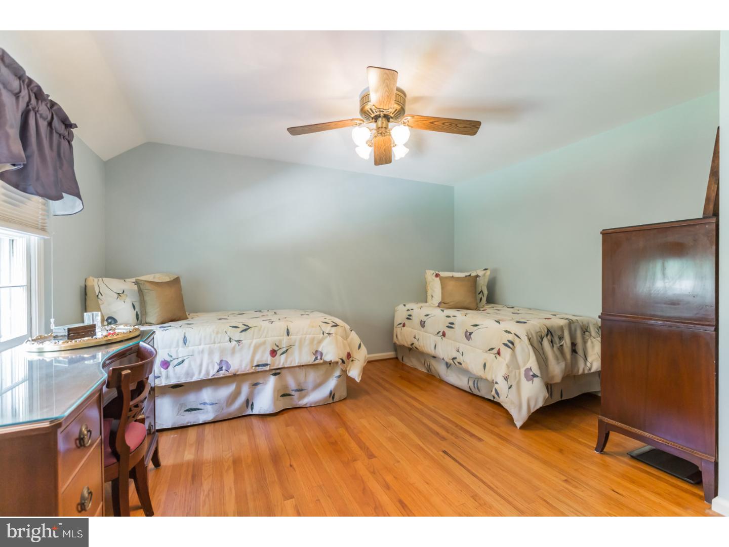 14 Tendring Road Cherry Hill, NJ 08003 - Photo 17 of 24 Bedroom 3