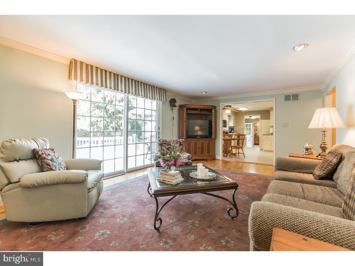14 Tendring Road Cherry Hill, NJ 08003 - Photo 8 of 24 Family Room