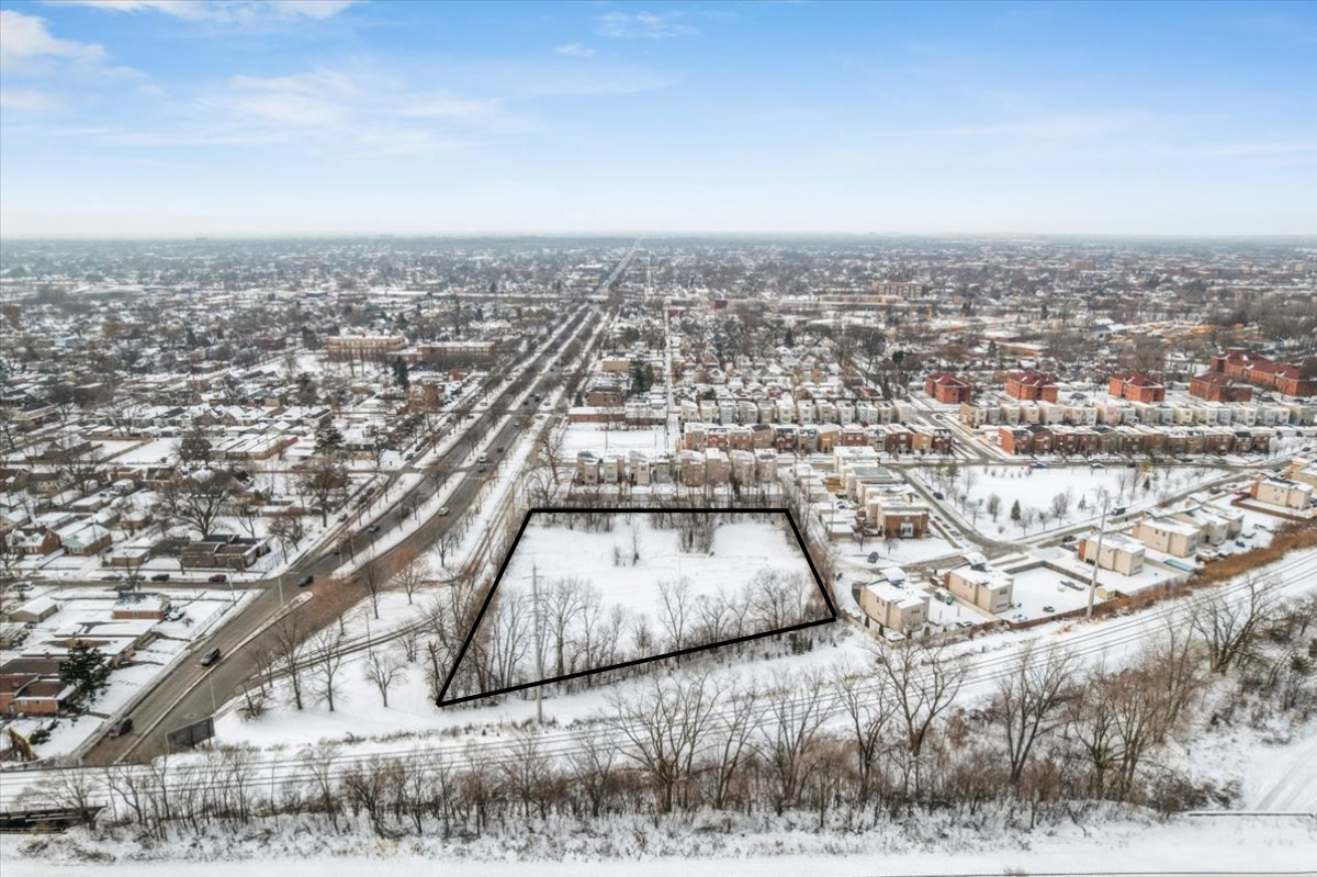 440 West 87th Street Chicago, IL 60620 - Photo 1 of 5 an aerial view of multiple house