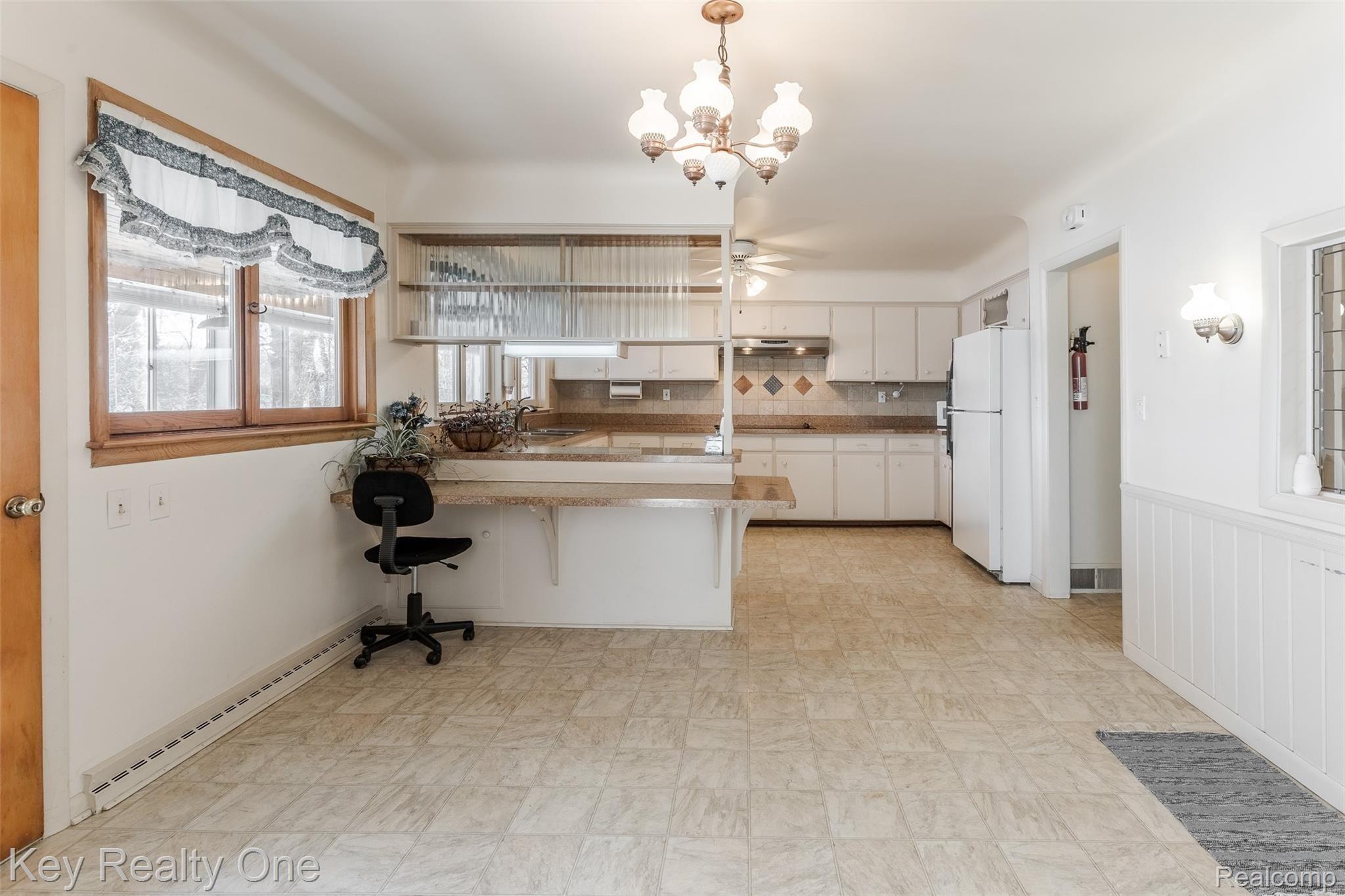 9720 Sashabaw Road Clarkston, MI 48348 - Photo 9 of 40 Sashabaw-9.jpg