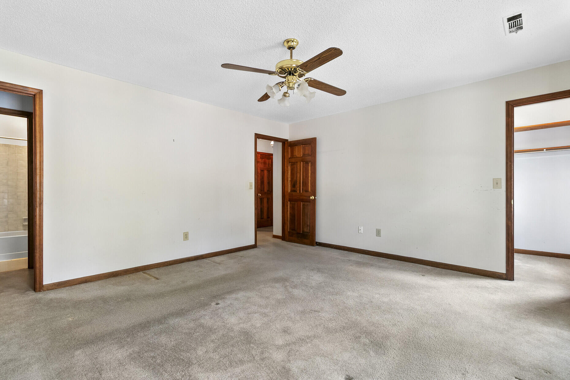 1405 Pine Island Mount Mount Pleasant, SC 29464 - Photo 19 of 33 34_IMG_9024_mls