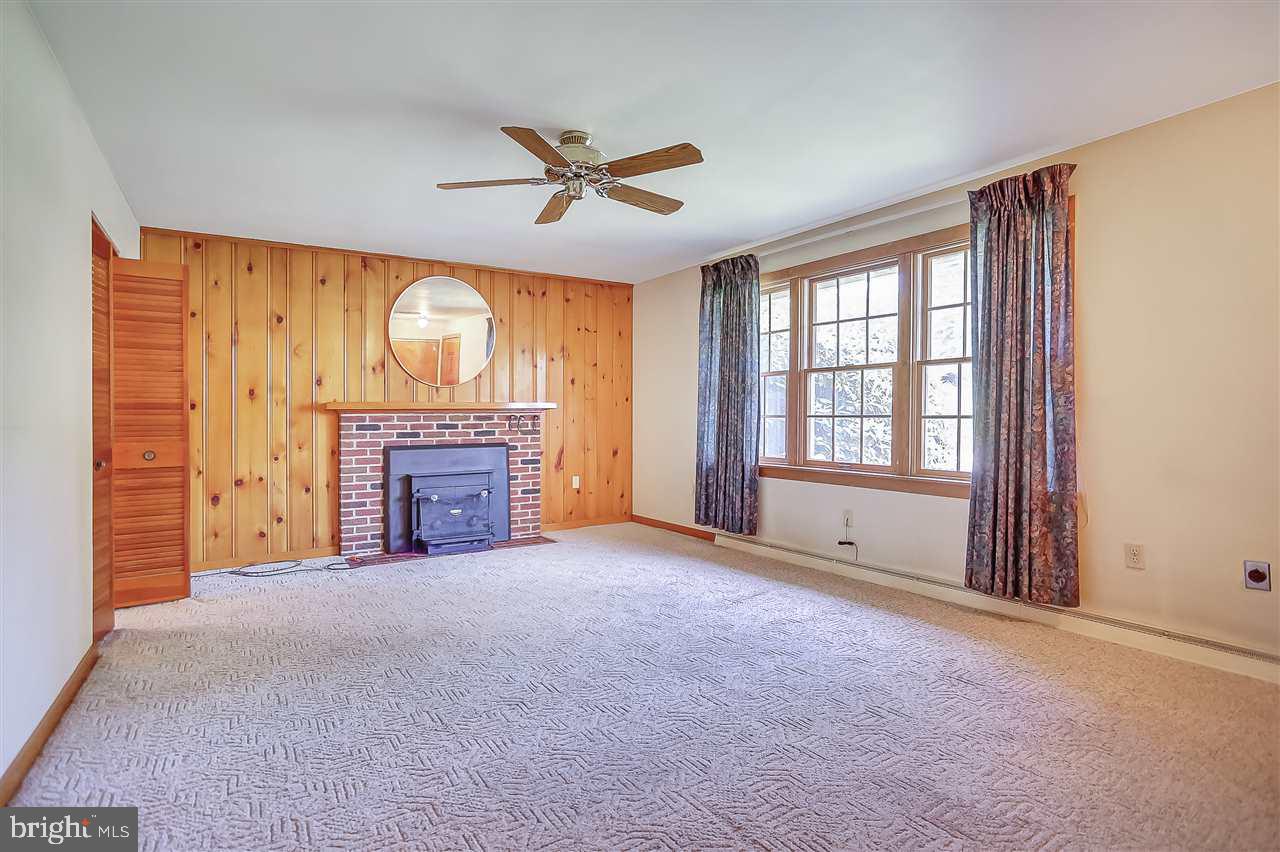 1008 Valley Road Enola, PA 17025 - Photo 4 of 24 Gallery Image 4