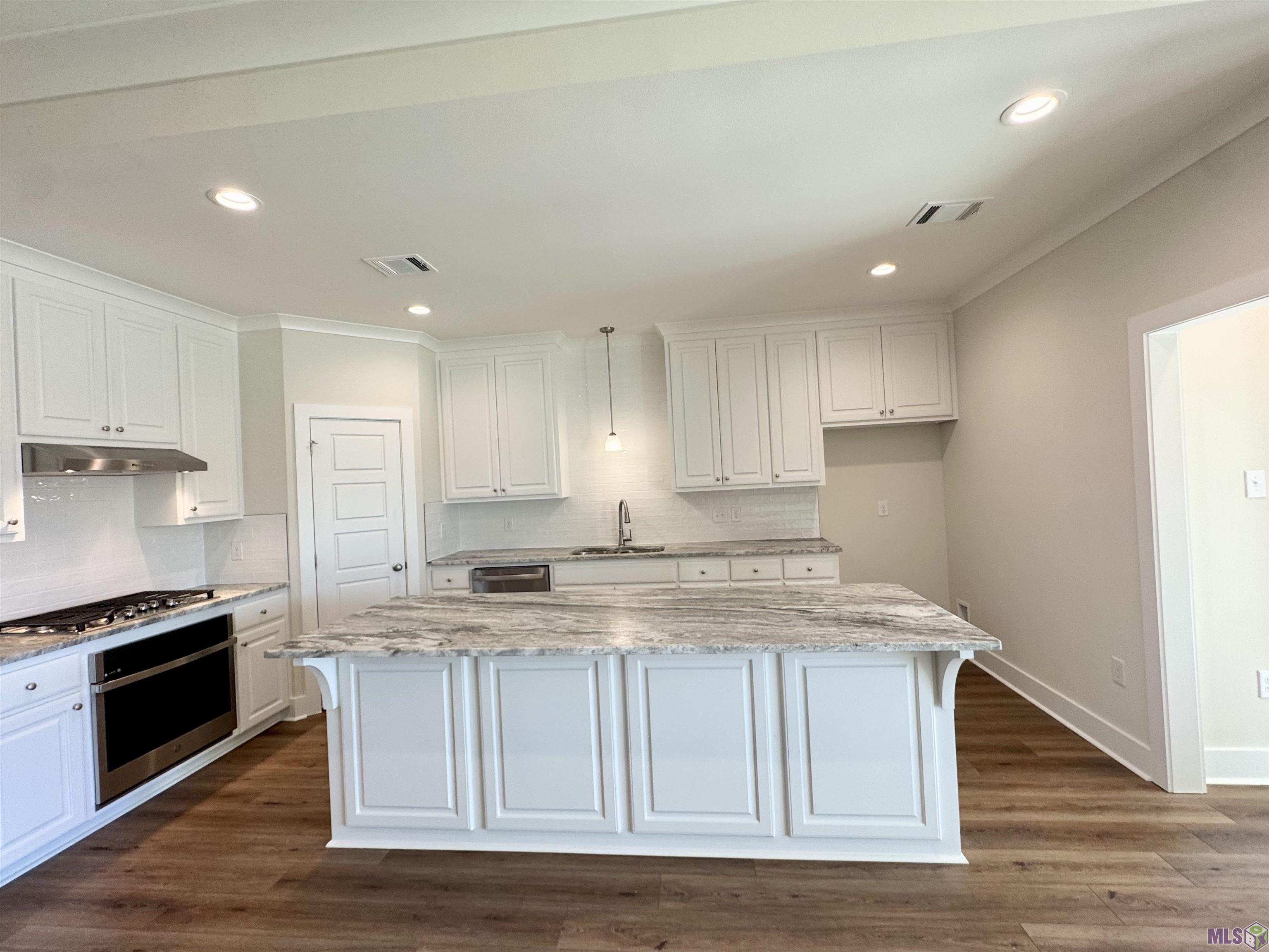 7626 Silverside Drive Baton Rouge, LA 70810 - Photo 12 of 43 Gallery Image 12