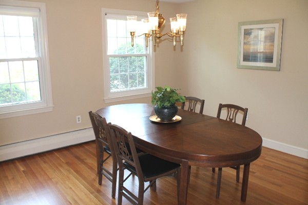 4 Hadley Road Lexington, MA 02420 - Photo 3 of 15 Gallery Image 3