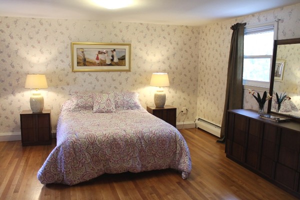 4 Hadley Road Lexington, MA 02420 - Photo 8 of 15 Gallery Image 8
