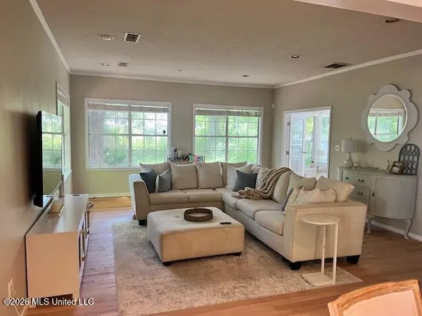 $315,000 | 4066 Robin Drive, Jackson, MS 39206