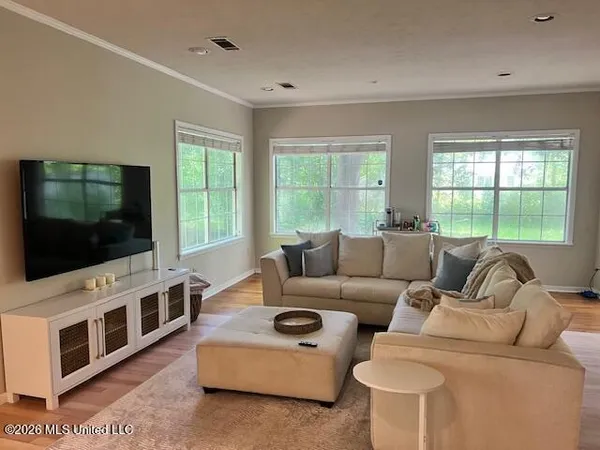 $315,000 | 4066 Robin Drive, Jackson, MS 39206