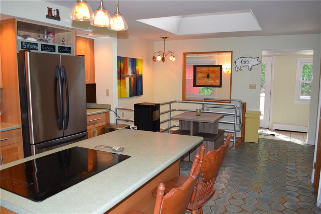 12432 Frankstown Road Pittsburgh, PA 15235 - Photo 6 of 24 Gallery Image 6