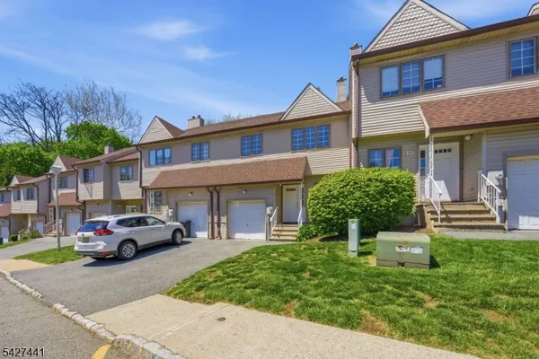$3,300 | 11 Deer Hill Court, Boonton, NJ 07005