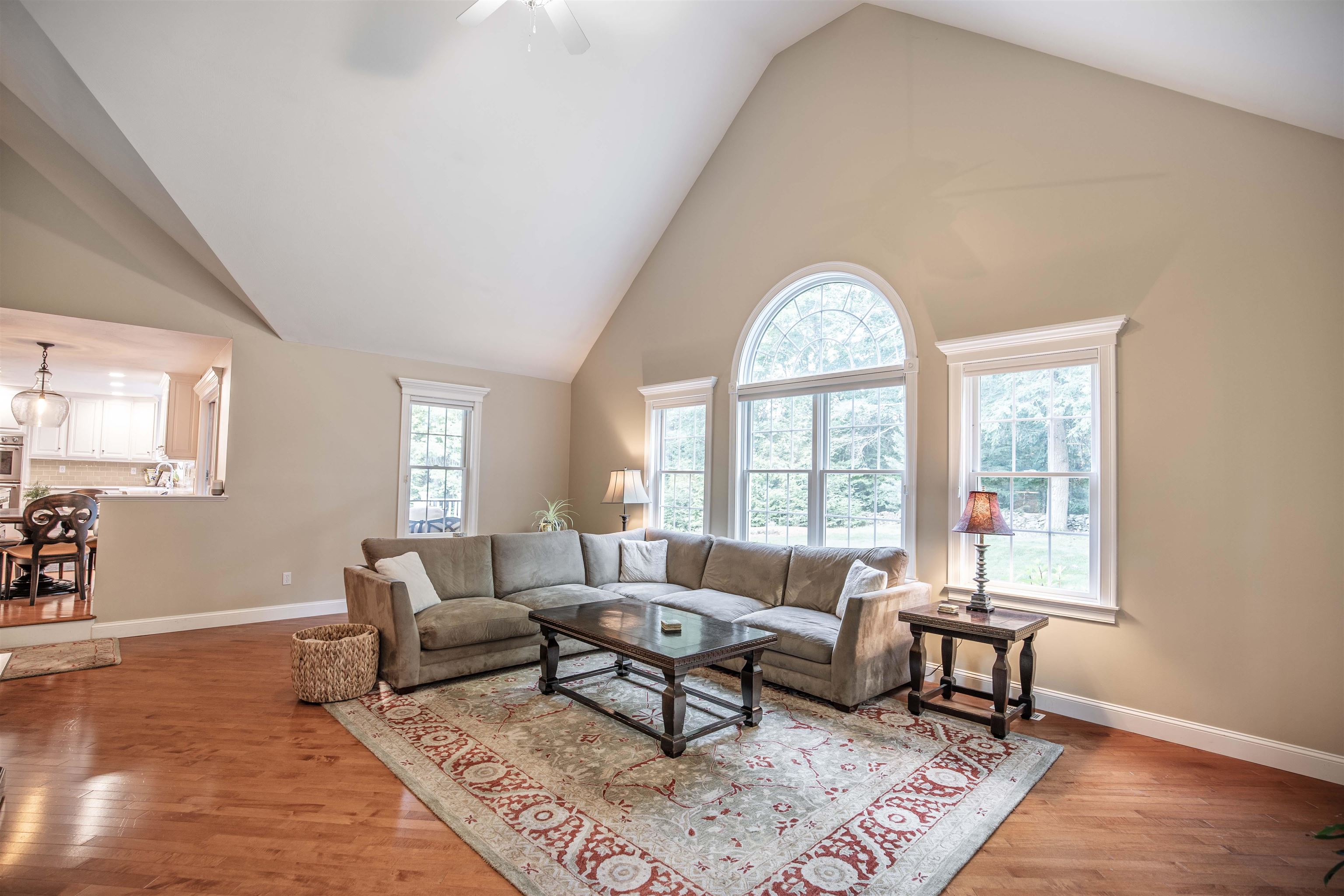 2 Yorkshire Road Windham, NH 03087 - Photo 8 of 40