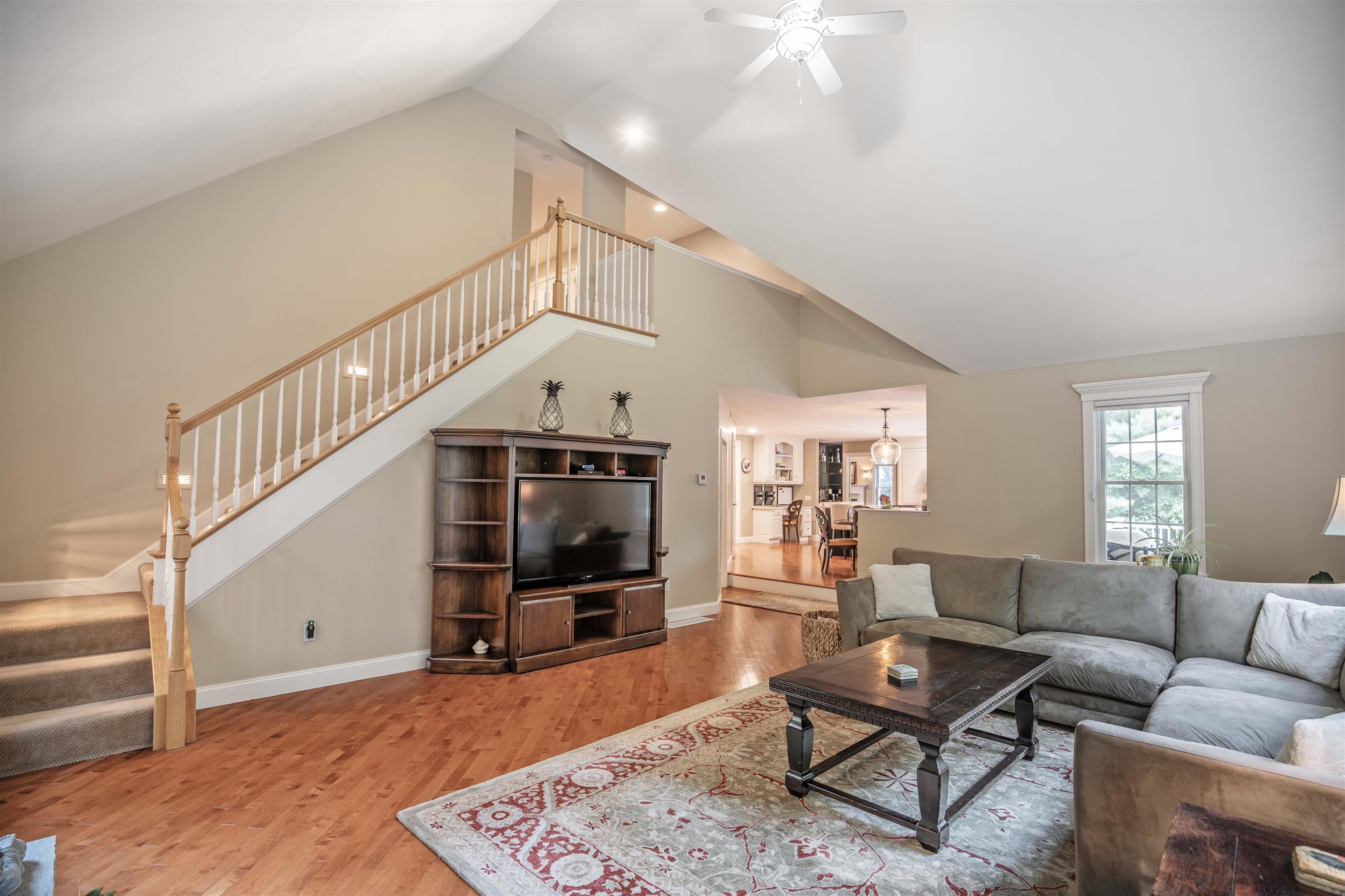 2 Yorkshire Road Windham, NH 03087 - Photo 9 of 40