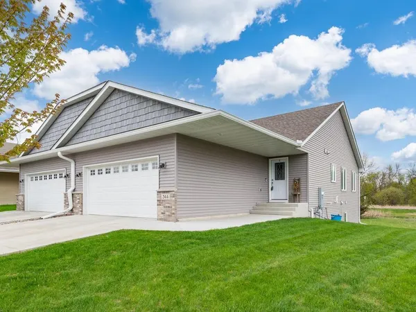 $369,000 | 344 2nd Street Northwest, Mayer, MN 55360