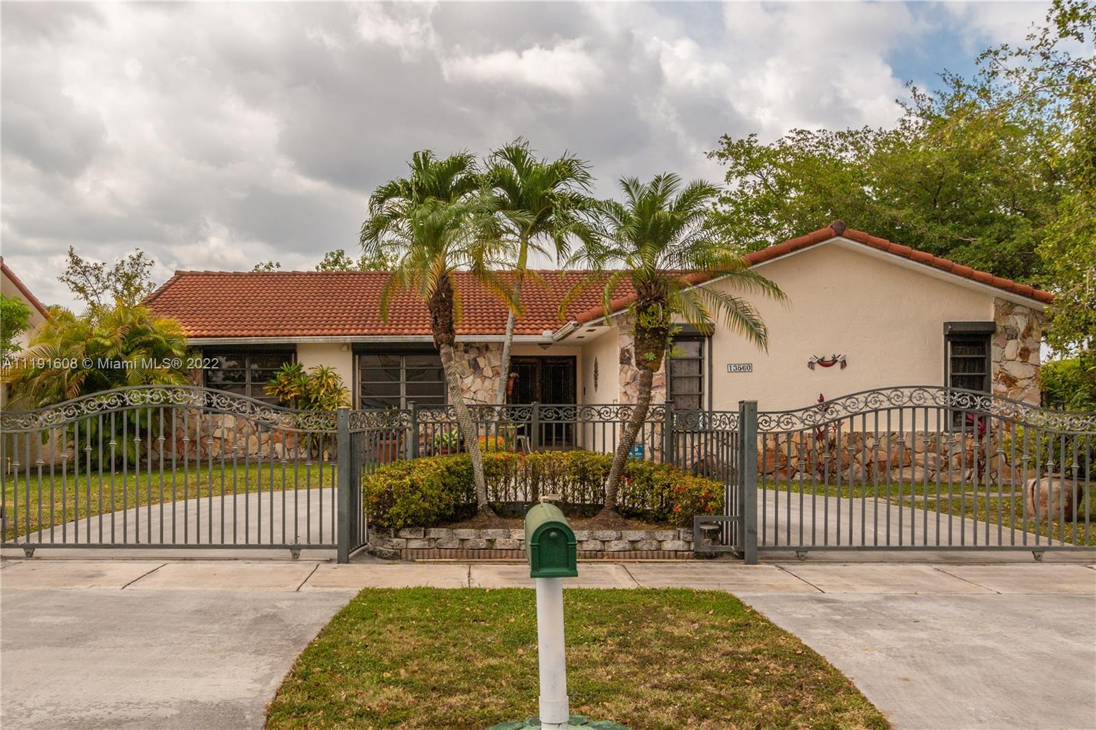 13560 Southwest 2nd Street Miami, FL 33184 - Photo 2 of 50
