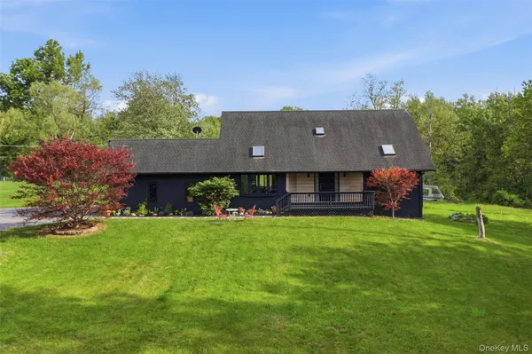 $975,000 | 97 Svenski Road, Montgomery, NY 12549