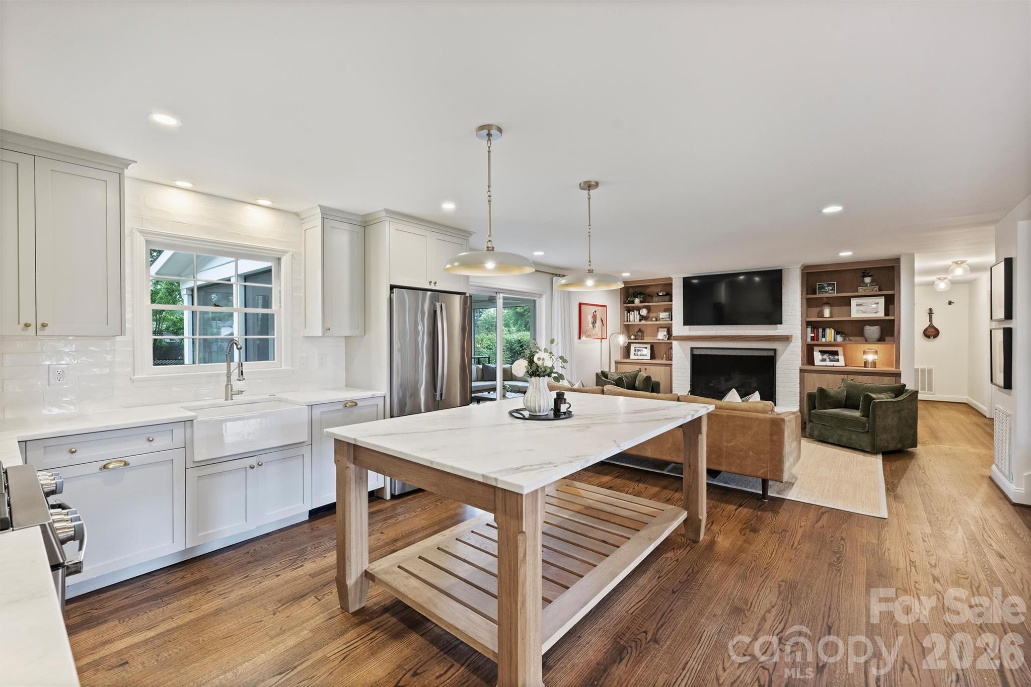 601 Lansdowne Road Charlotte, NC 28270 - Photo 10 of 46