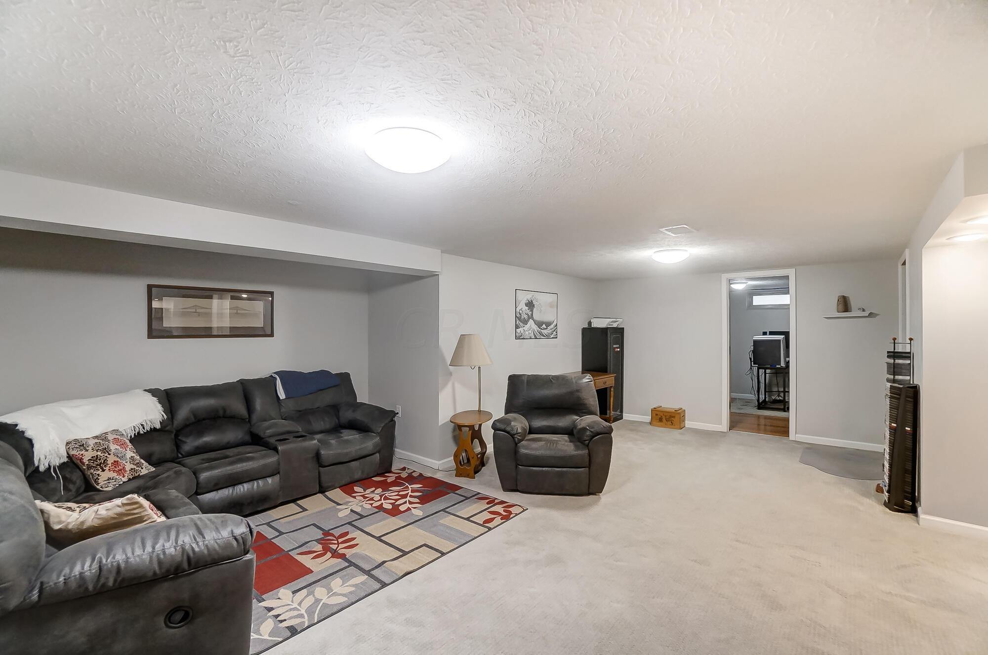 541 Mowrer Road Circleville, OH 43113 - Photo 26 of 47 026