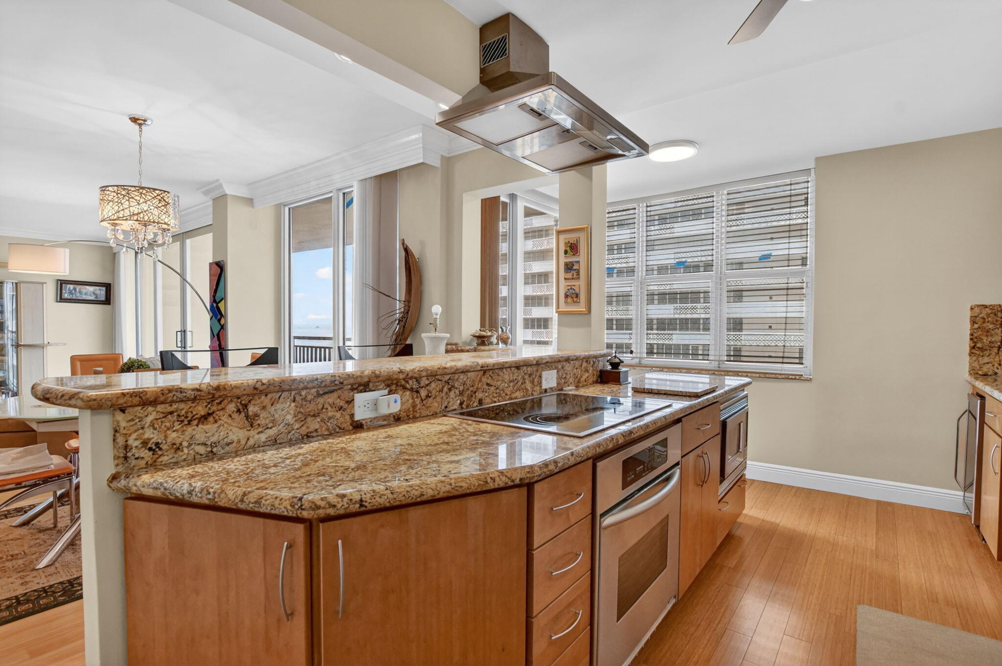 1180 South Ocean Boulevard, Unit 55 Boca Raton, FL 33432 - Photo 13 of 43 kitchen